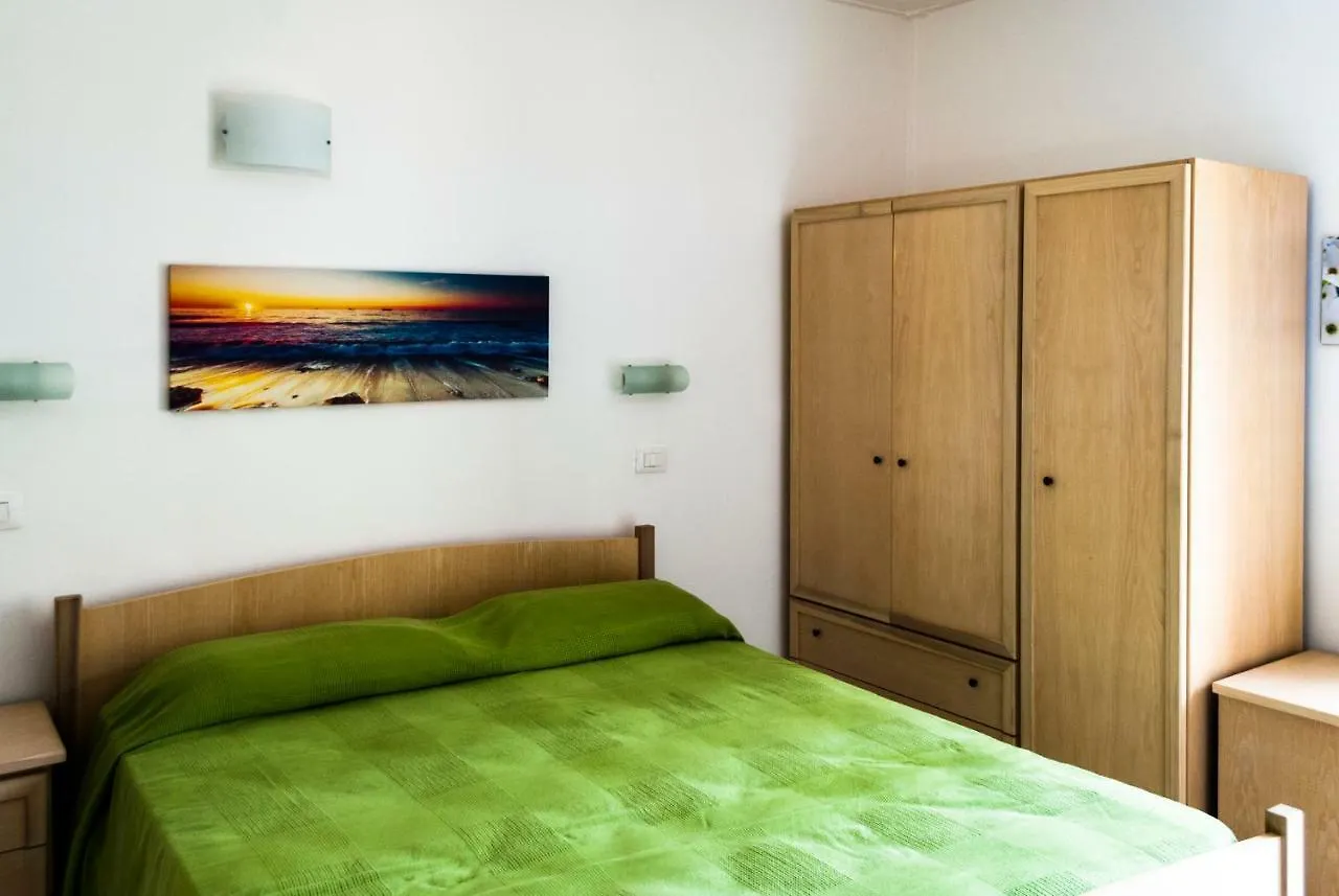 Il Giardino Di Lucia Apartment Gioiosa Marea